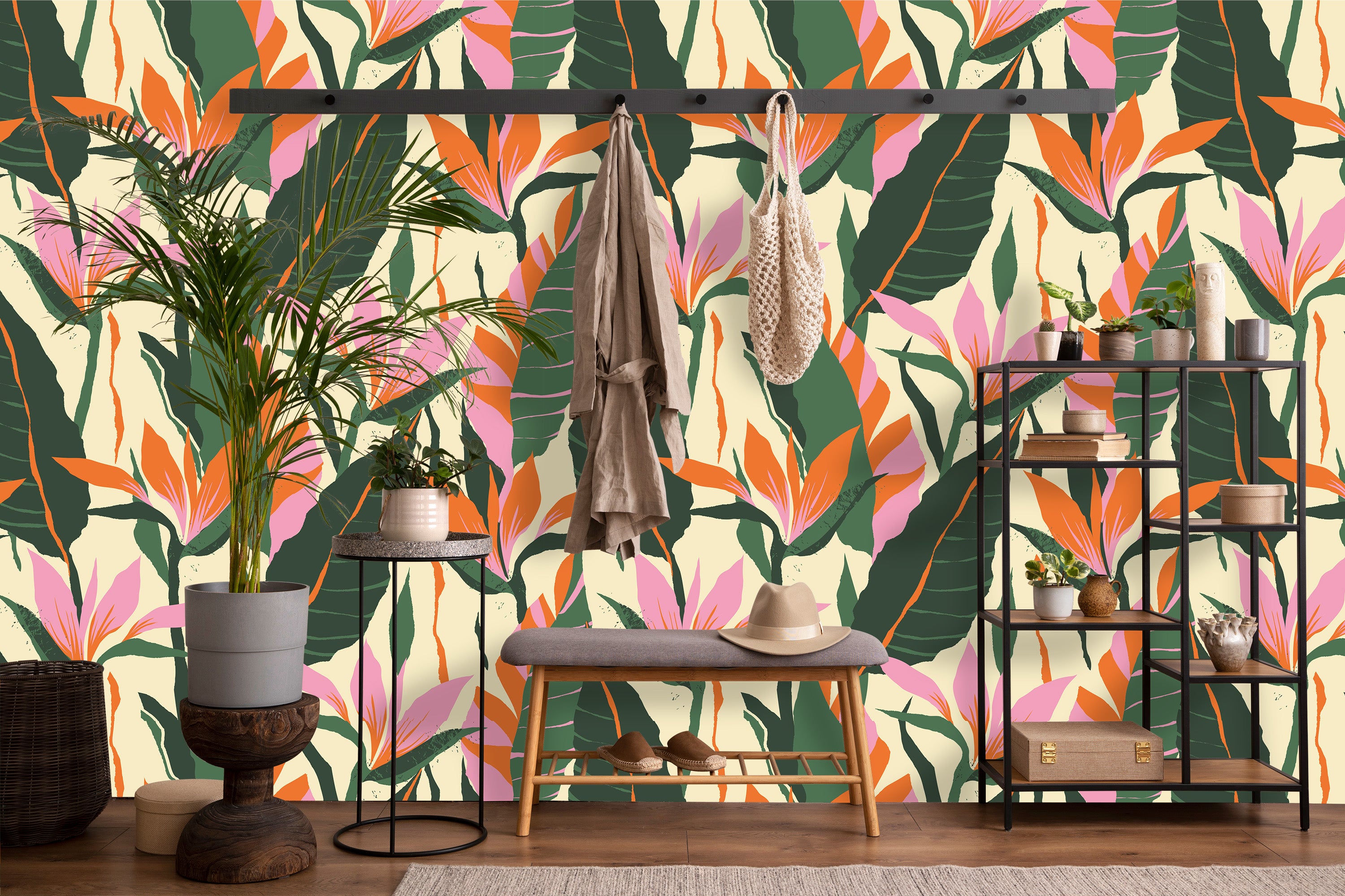 entrée meubles rangement papier peint motifs fleurs et feuilles vert rose et orange